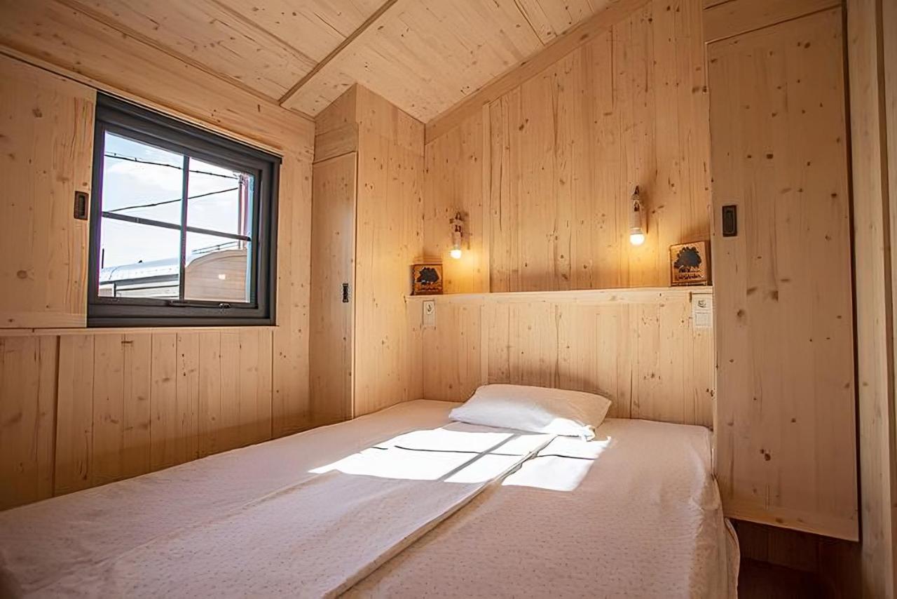 Camping Le Gallo Romain Barbieres Bagian luar foto